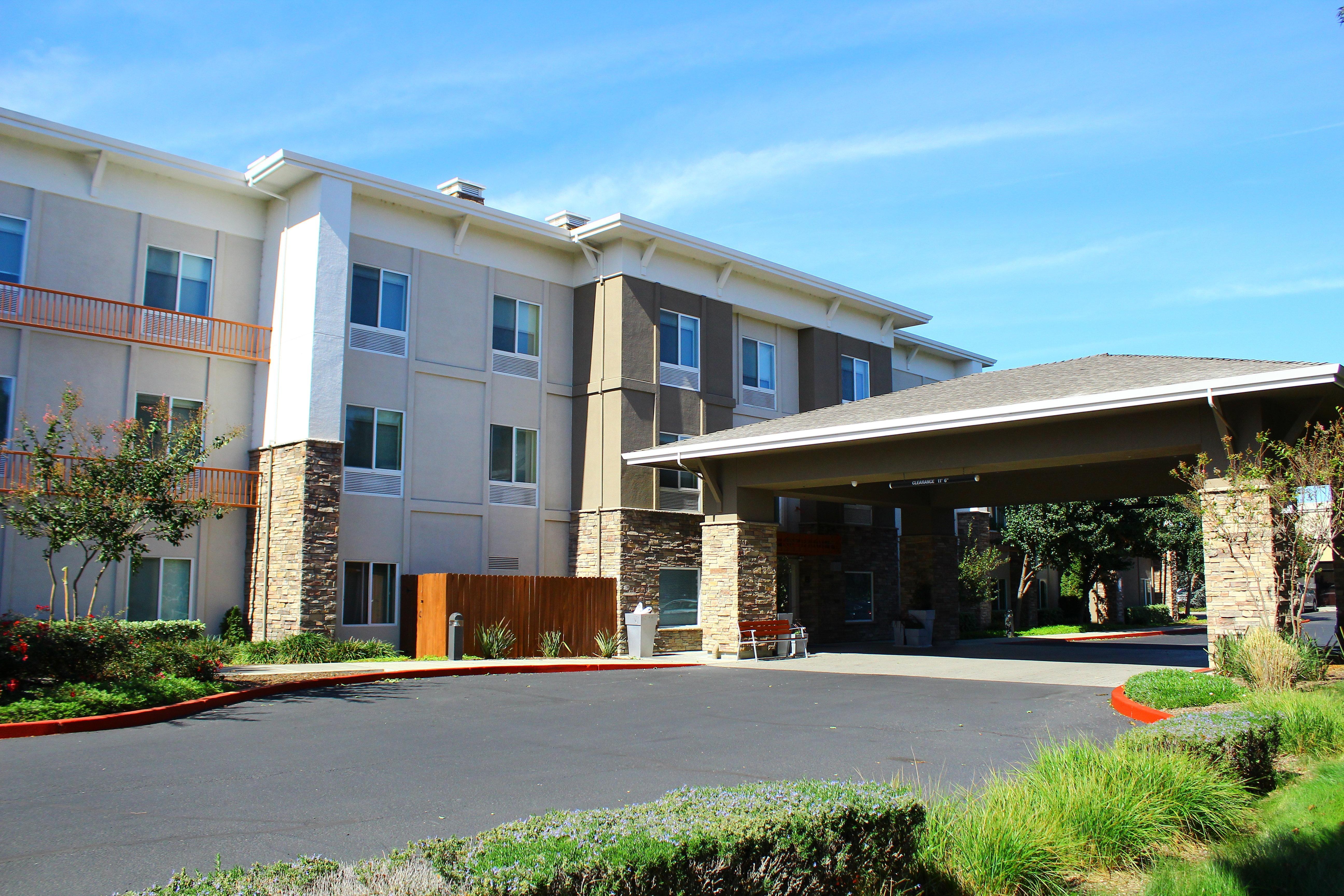 Holiday Inn Express Hotel & Suites Napa Valley-American Canyon, An Ihg Hotel Eksteriør bilde